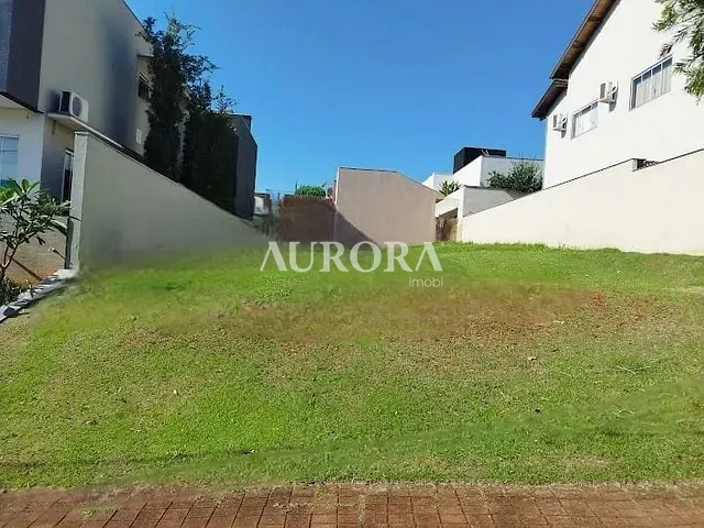 Terreno com 330m², à venda, no bairro Esperança em Londrina