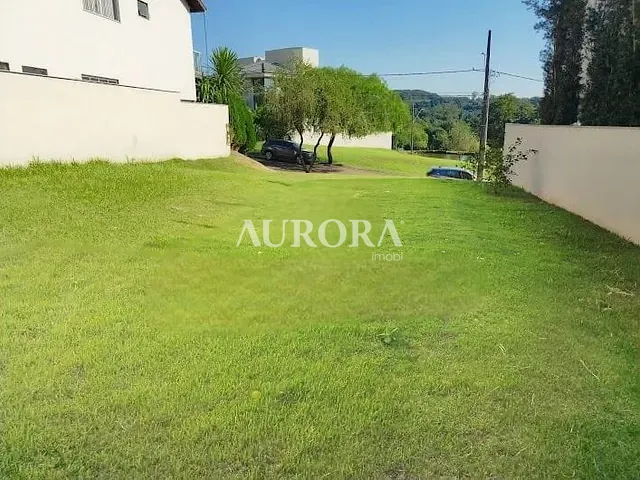 Terreno com 330m², à venda, no bairro Esperança em Londrina