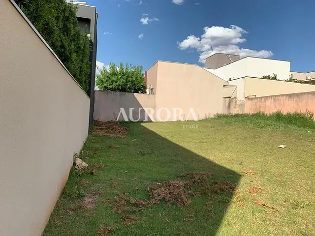 Terreno com 330m², à venda, no bairro Esperança em Londrina