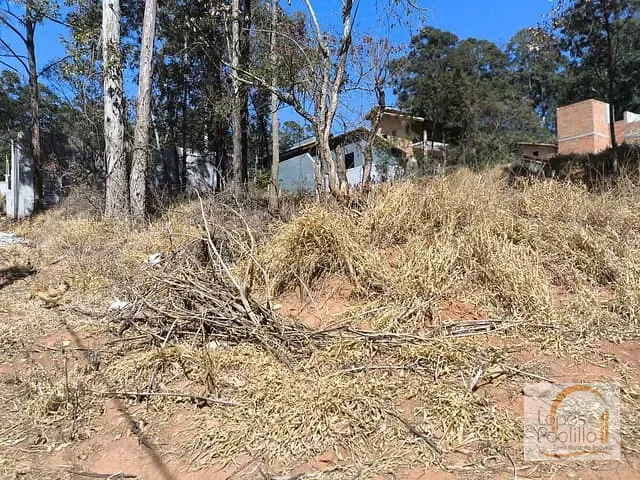 Terreno com 373m², à venda, no bairro Bosque dos Eucalíptos em Atibaia