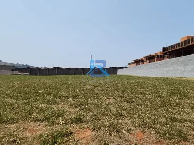 Terreno com 682m², à venda, no bairro Bairro Itapema em Itatiba