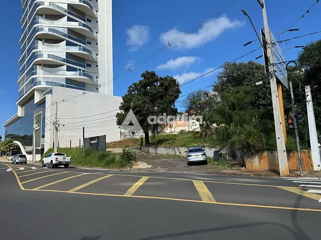Terreno com 2200m², à venda, no bairro Olarias em Ponta Grossa
