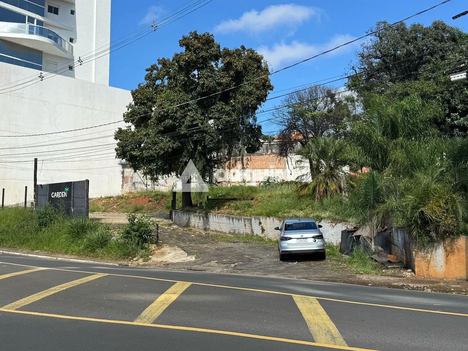Terreno, 2200 m² - Foto 1