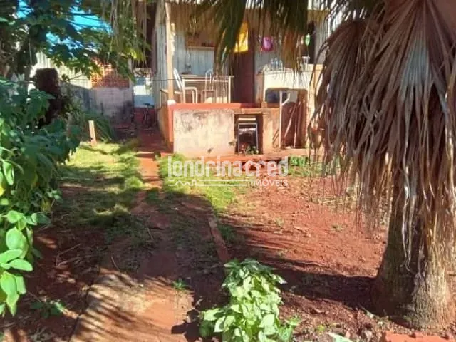 Terreno com 330m², à venda, no bairro Quebec em Londrina