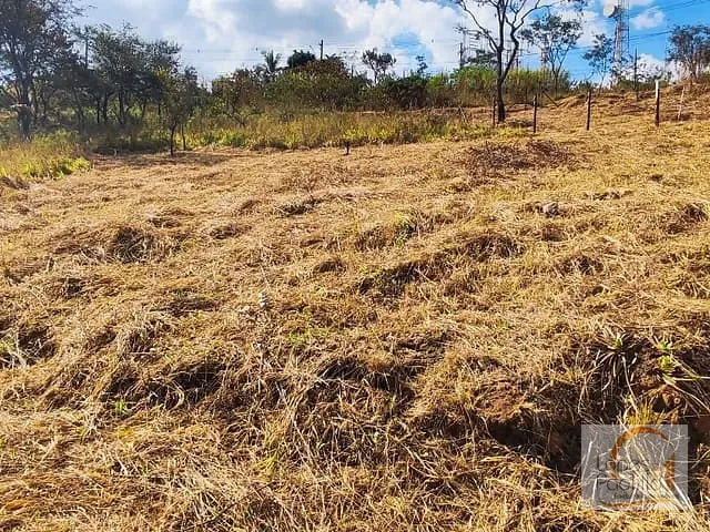 Terreno com 618m², à venda, no bairro Atibaia Belvedere em Atibaia