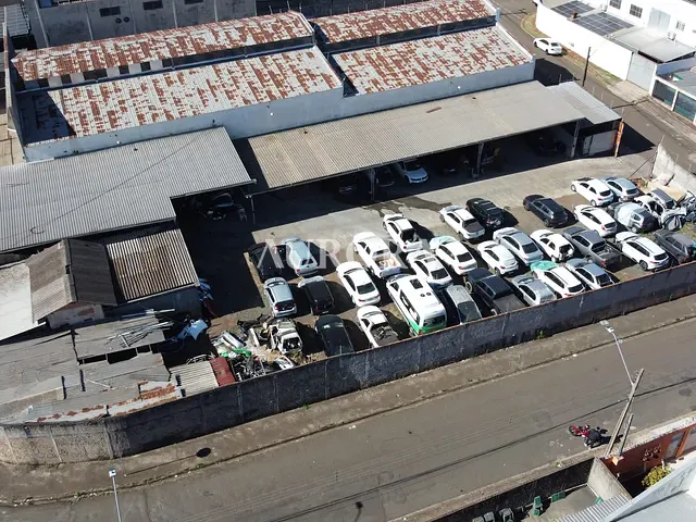 Terreno com 979m², à venda, no bairro Rodocentro em Londrina