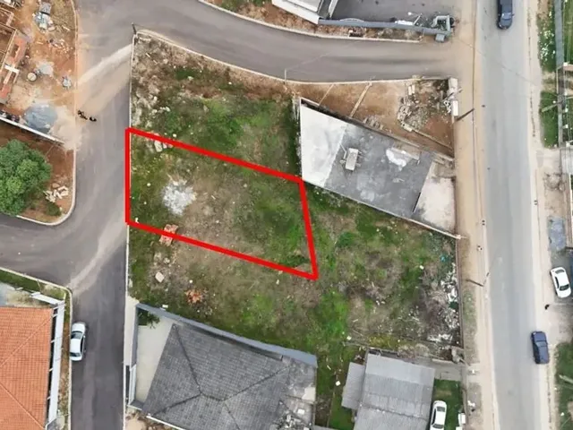Terreno à venda, no bairro Tanguá em Almirante Tamandaré