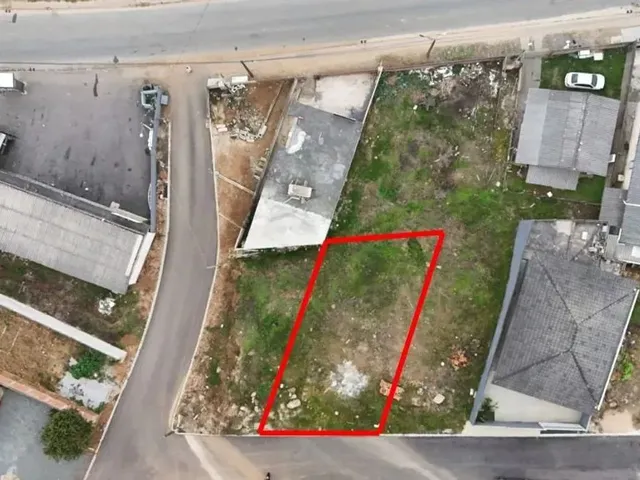 Terreno à venda, no bairro Tanguá em Almirante Tamandaré