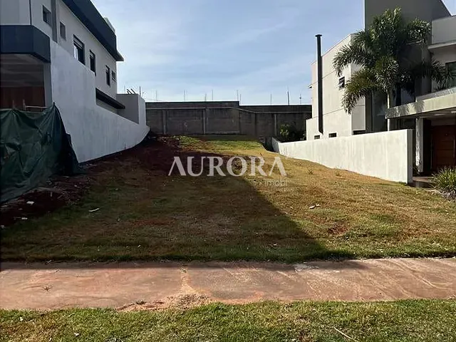 Terreno com 262m², à venda, no bairro Jardim Morumbi em Londrina