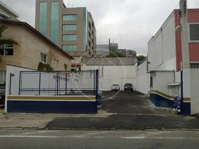 Terreno com 330m², à venda, no bairro Moema em São Paulo