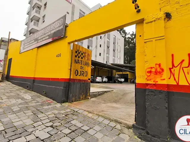 Terreno com 503m², à venda, no bairro São Francisco em Curitiba