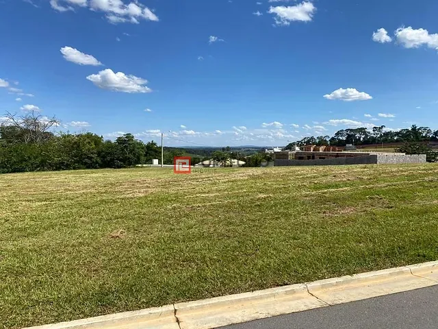 Terreno com 415m², à venda, no bairro Jardins Nápoles em Senador Canedo