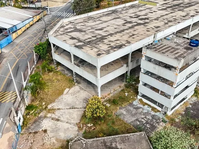 Terreno com 19636m², à venda, no bairro Pirajussara em São Paulo
