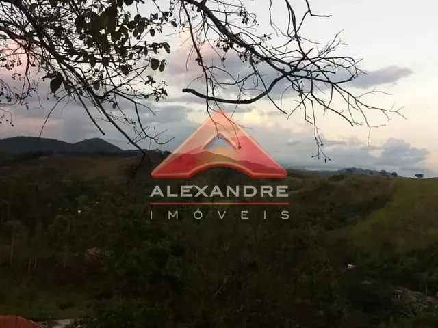 Terreno com 1750m², à venda, no bairro Freitas em São José Dos Campos
