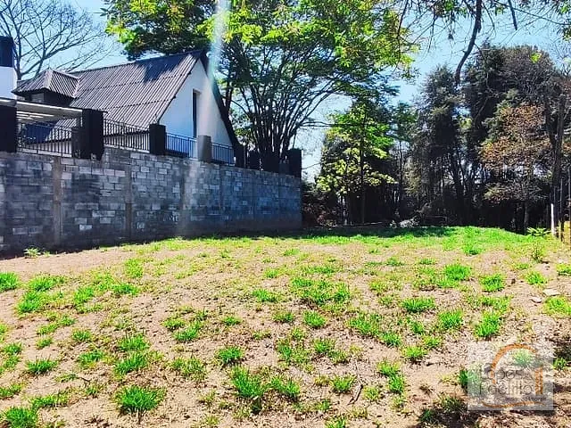 Terreno com 473m², à venda, no bairro Parque Residencial Itaguaçu em Atibaia