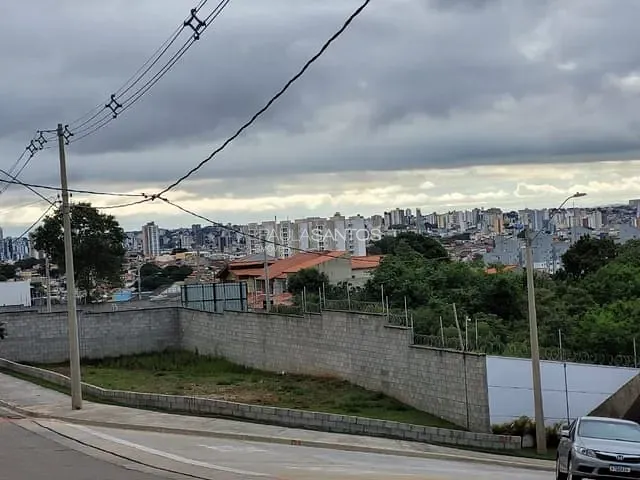 Terreno com 425m², à venda, no bairro Parque Três Meninos em Sorocaba