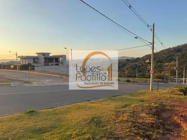 Terreno com 536m², à venda, no bairro Cidade Satélite em Atibaia