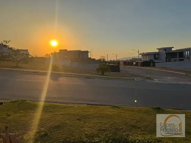 Terreno com 536m², à venda, no bairro Cidade Satélite em Atibaia