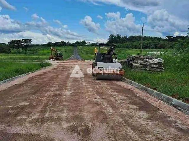 Terreno com 295m², à venda, no bairro Cará-cará em Ponta Grossa