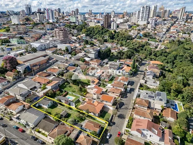 Terreno com 930m², à venda, no bairro Ronda em Ponta Grossa
