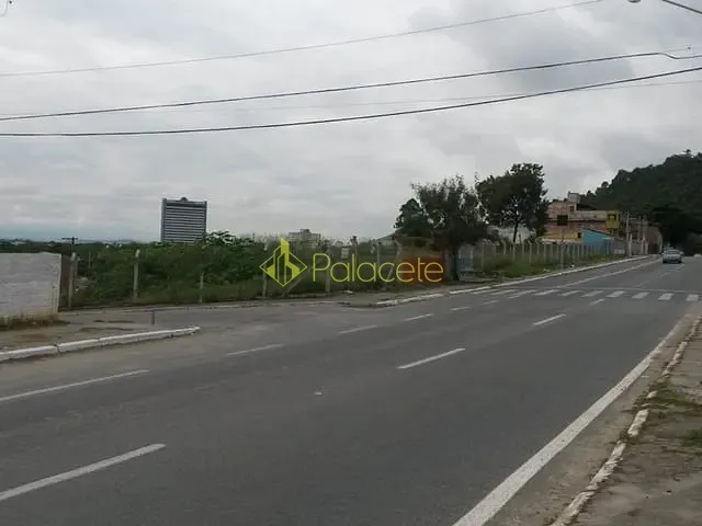 Terreno com 4088m², à venda, no bairro Centro em Aparecida