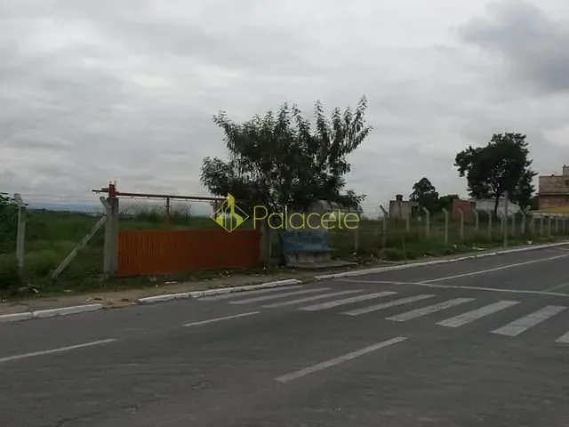 Terreno com 4088m², à venda, no bairro Centro em Aparecida