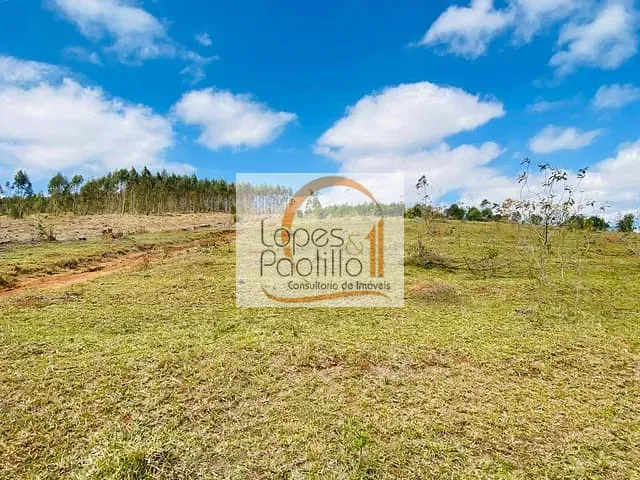 Terreno com 4200m², à venda, no bairro Chácara Fernão Dias em Bragança Paulista