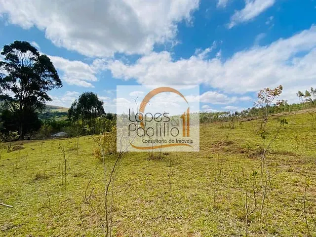 Terreno com 4200m², à venda, no bairro Chácara Fernão Dias em Bragança Paulista