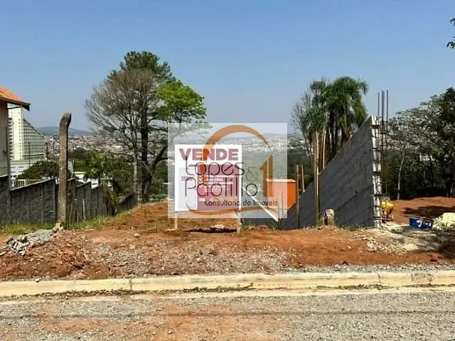 Terreno com 250m², à venda, no bairro Campos de Atibaia em Atibaia