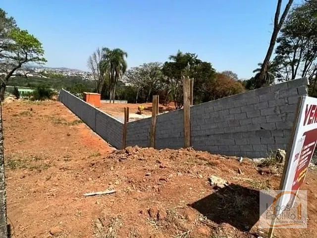 Terreno com 250m², à venda, no bairro Campos de Atibaia em Atibaia