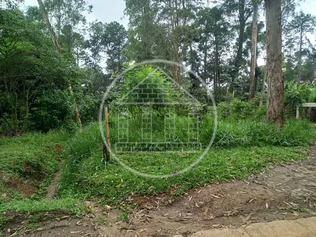 Terreno com 5000m², à venda, no bairro Chácara das Corujas em São Paulo