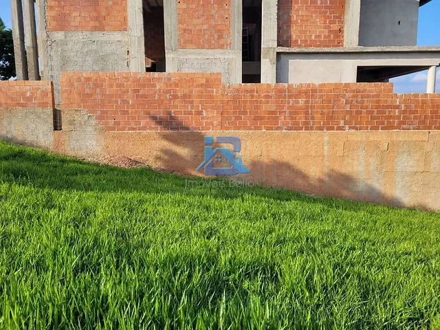 Terreno com 389m², à venda, no bairro Portal San Giovanni em Itatiba