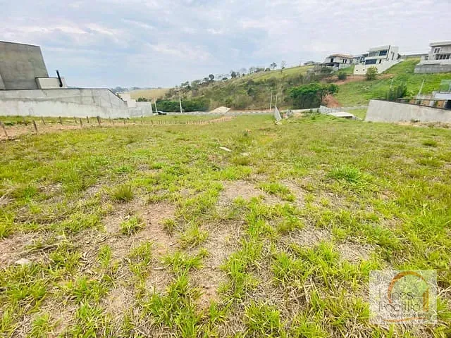 Terreno com 360m², à venda, no bairro Loteamento Greenfield em Atibaia