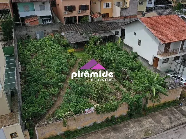 Terreno com 250m², à venda, no bairro Jardim das Indústrias em São José dos Campos