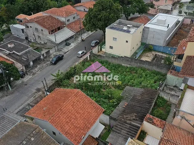 Terreno com 250m², à venda, no bairro Jardim das Indústrias em São José dos Campos