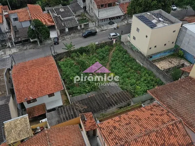 Terreno com 250m², à venda, no bairro Jardim das Indústrias em São José dos Campos