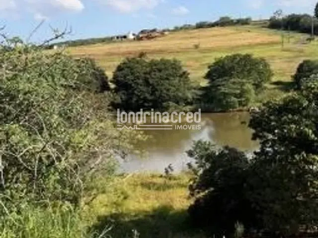 Terreno com 2375m², à venda, no bairro rural em Sertanópolis
