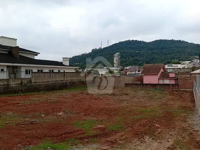 Terreno com 420m², para alugar, no bairro Centro Administrativo em Teutônia