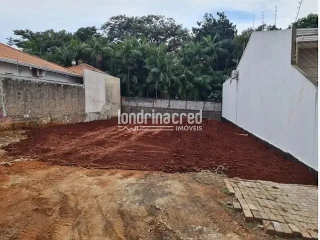 Terreno com 325m², à venda, no bairro Jardim Morumbi em Cambé