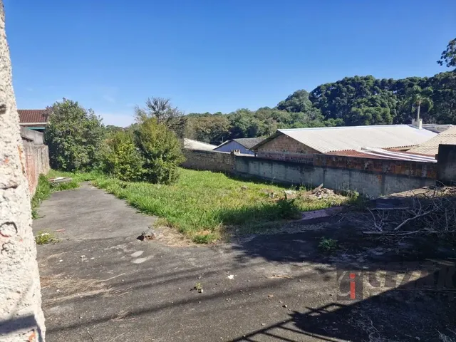 Terreno à venda, no bairro Santa Cândida em Curitiba