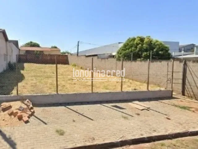 Terreno com 405m², à venda, no bairro Jardim Tarobá em Cambé