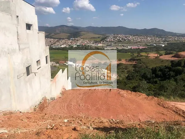 Terreno com 360m², à venda, no bairro Guaxinduva em Bom Jesus dos Perdões