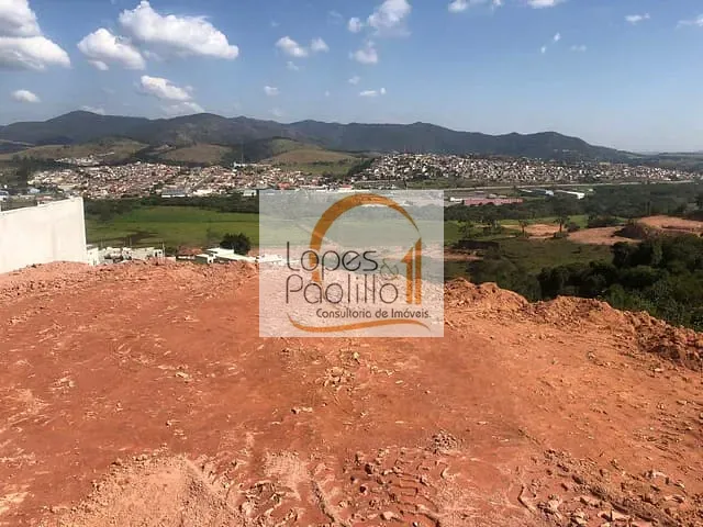 Terreno com 360m², à venda, no bairro Guaxinduva em Bom Jesus dos Perdões