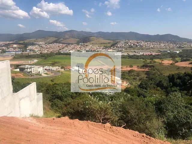 Terreno com 360m², à venda, no bairro Guaxinduva em Bom Jesus dos Perdões