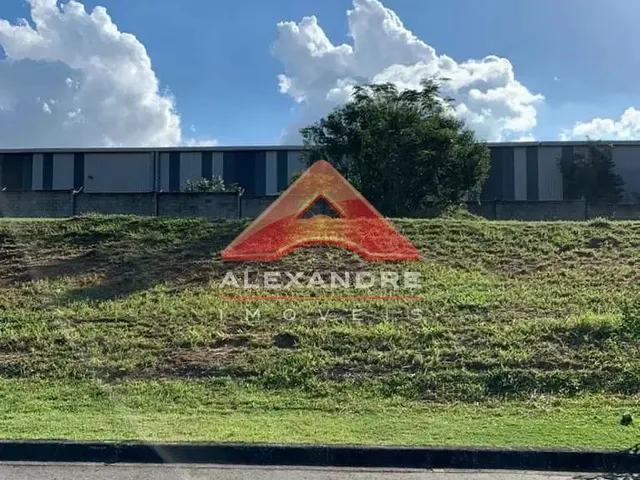Terreno com 360m², à venda, no bairro Vila São João em Caçapava