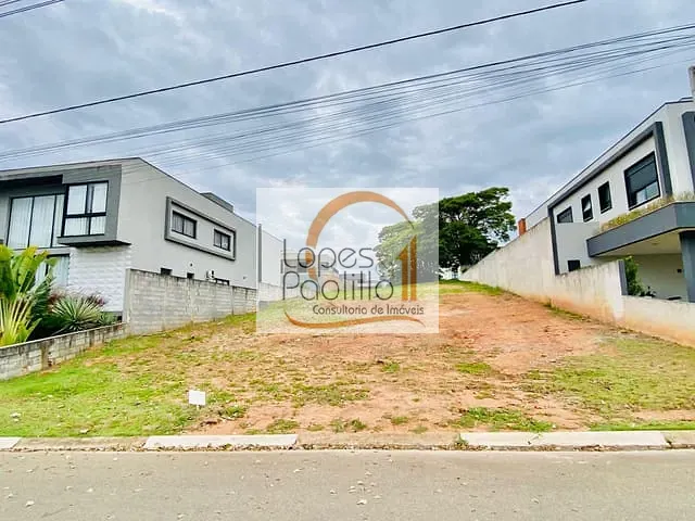 Terreno com 680m², à venda, no bairro Condomínio Residencial Shamballa III em Atibaia