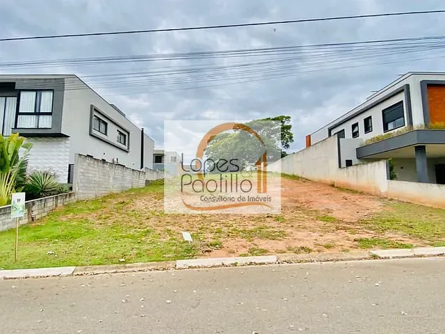 Terreno com 680m², à venda, no bairro Condomínio Residencial Shamballa III em Atibaia