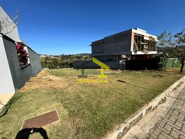 Terreno com 639m², à venda, no bairro Bairro Itapema em Itatiba