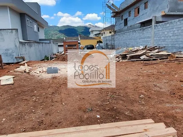 Terreno com 490m², à venda, no bairro Jardim Jaraguá em Atibaia