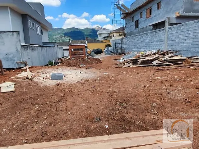 Terreno com 490m², à venda, no bairro Jardim Jaraguá em Atibaia
